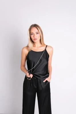 Брюки атласные в глубоком черном цвете